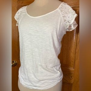 Women's American Eagle Lace Top